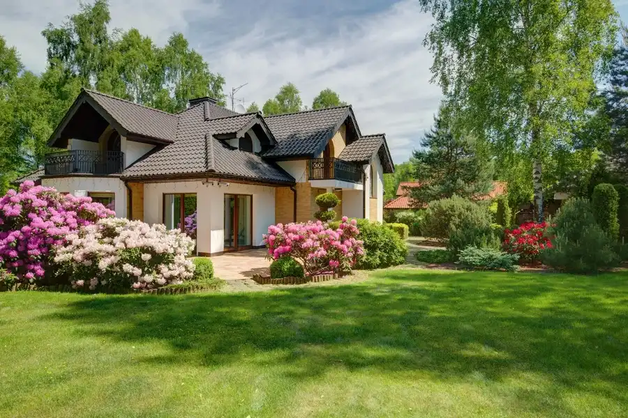How Garden Design Enhances Outdoor Living Spaces Panorama City CA